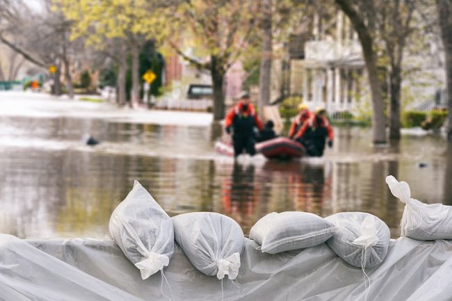 figure_photo: Hochwasser